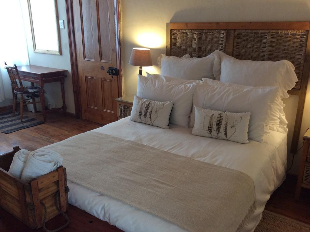 Pepper Tree Accommodation Beaufort West Quarto foto