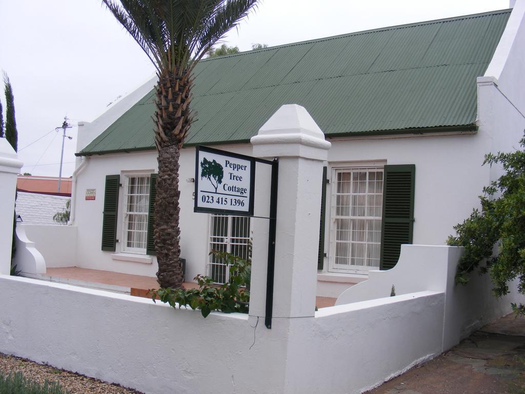 Pepper Tree Accommodation Beaufort West Quarto foto